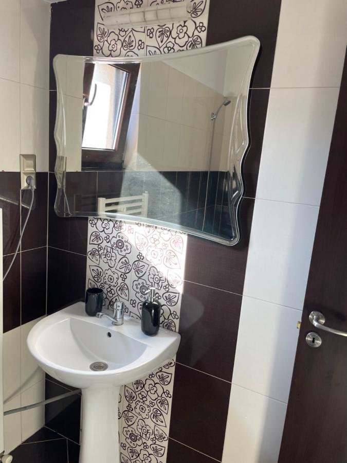 En Passant / A Time In Iasi Apartment ภายนอก รูปภาพ