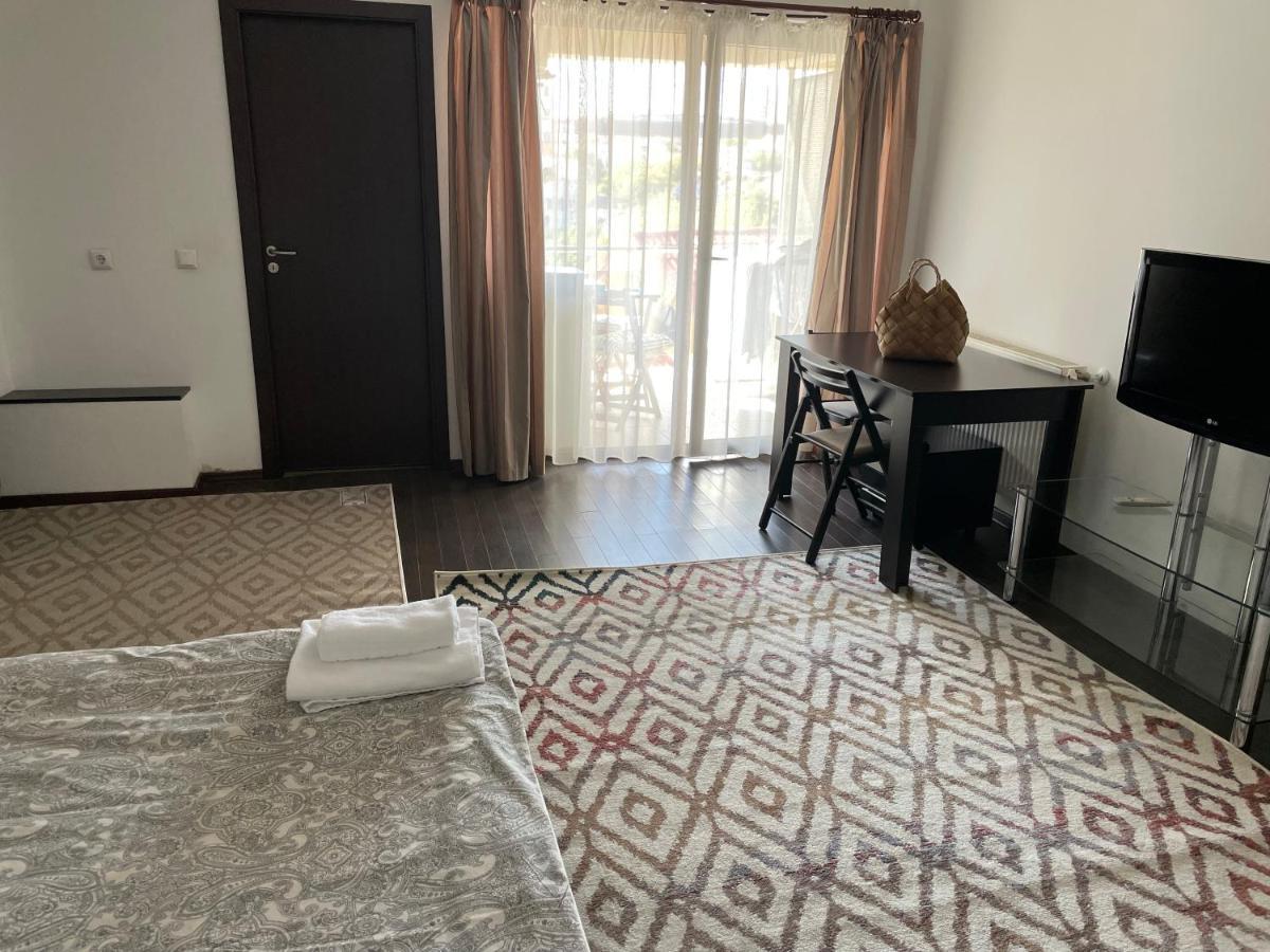En Passant / A Time In Iasi Apartment ภายนอก รูปภาพ