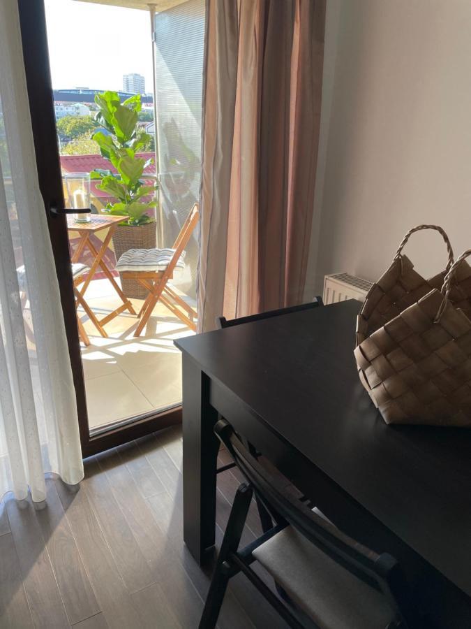 En Passant / A Time In Iasi Apartment ภายนอก รูปภาพ
